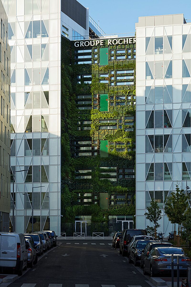 Zenora, Issy-les-Moulineaux